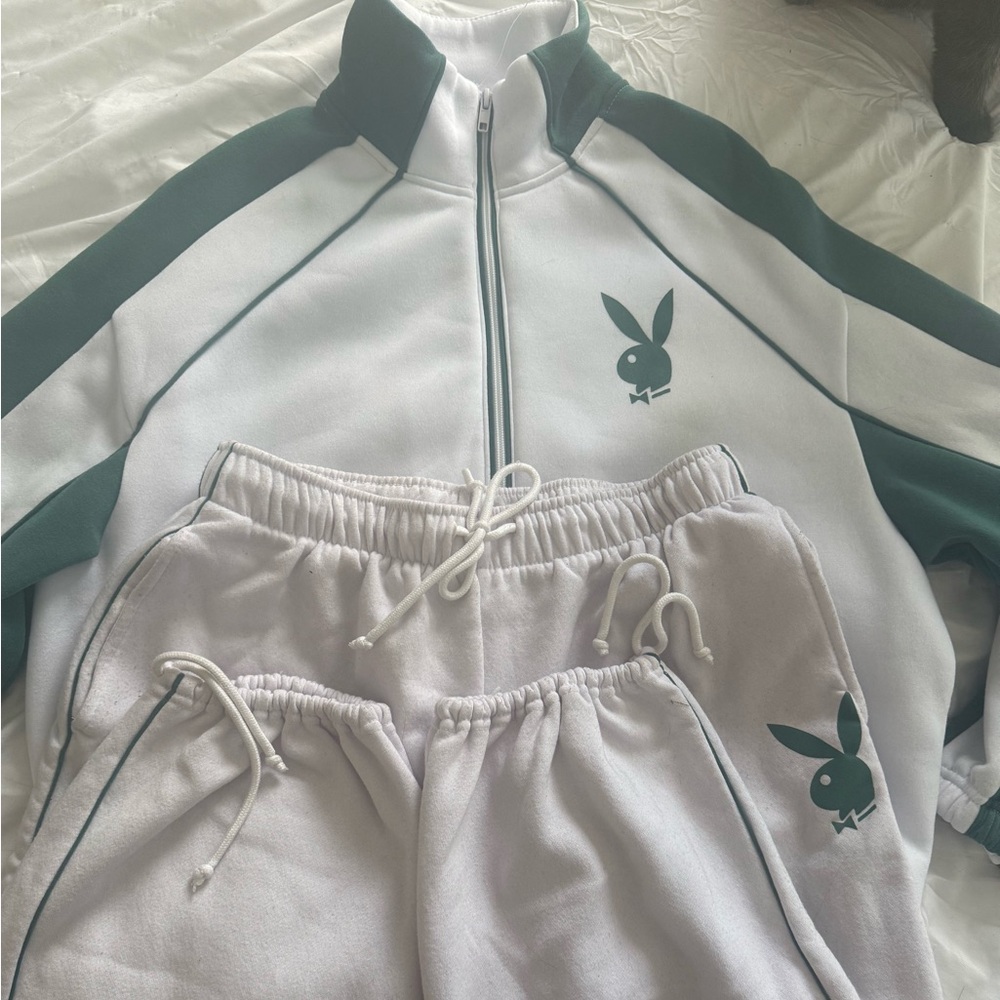 PLAYBOY White and Green Sweat Set